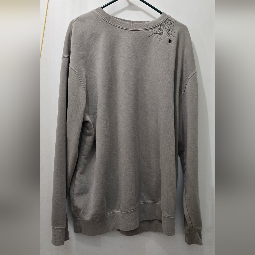 Green/Gray Sweatshirt w/ Embroidered Spider Detail